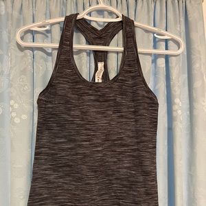 BNWT Lululemon tank top